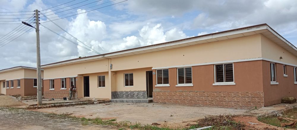 Semi-Detached 2No. 3-Bedroom Bungalow At Family Homes Estate, Issele-Azagba